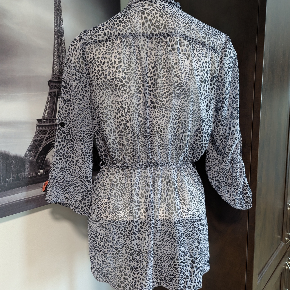 River Island Black and White Animal Print Button-Down Shirt - Picture 5 of 7